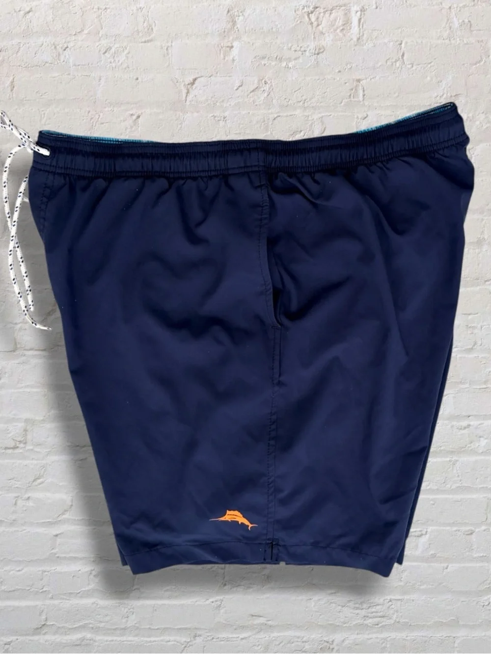 Tommy Bahama classic tommy
